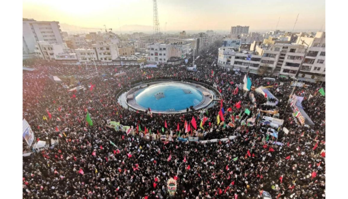 Cortège funèbre d’E. Raïssi et de ses compagnons : Des millions d’Iraniens dans les rues de Téhéran