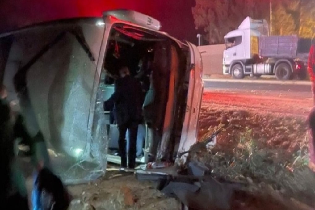 Un autocar se renverse près de Sidi Bennour