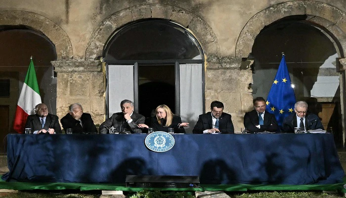 G. Meloni réunit le Conseil des ministres à Cutro