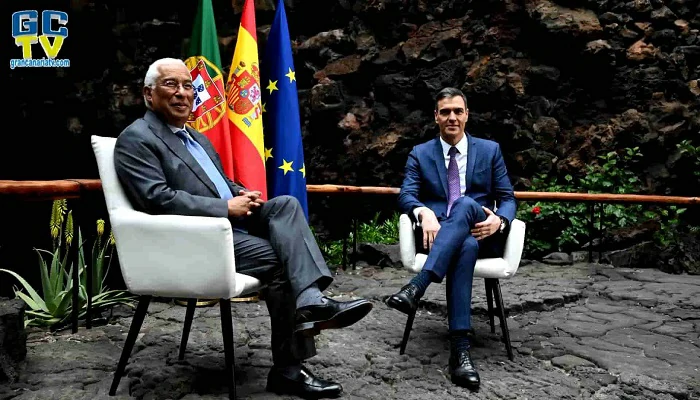 Espagnols et Portugais saluent le message royal