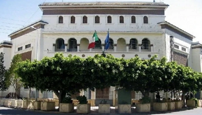 L’ambassade italienne à Rabat fait valoir le caractère temporaire