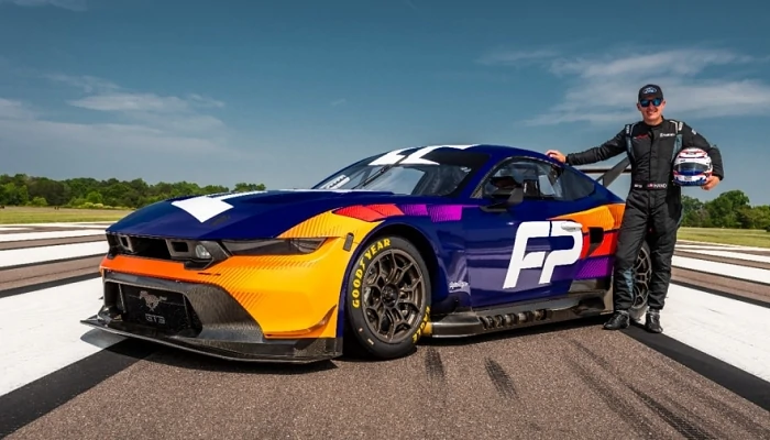 Ford dévoile officiellement la Mustang GT3 au Mans