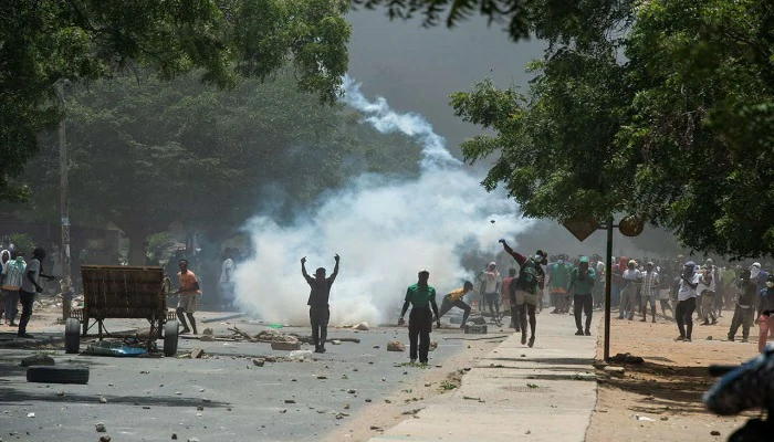 La tension reste vive au Sénégal