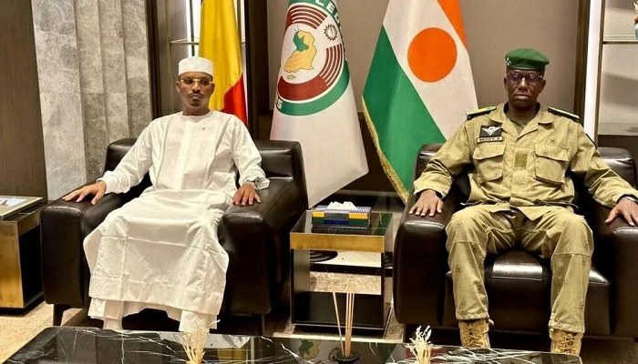 Fortes pressions sur la junte au Niger : M.I. Déby à Niamey