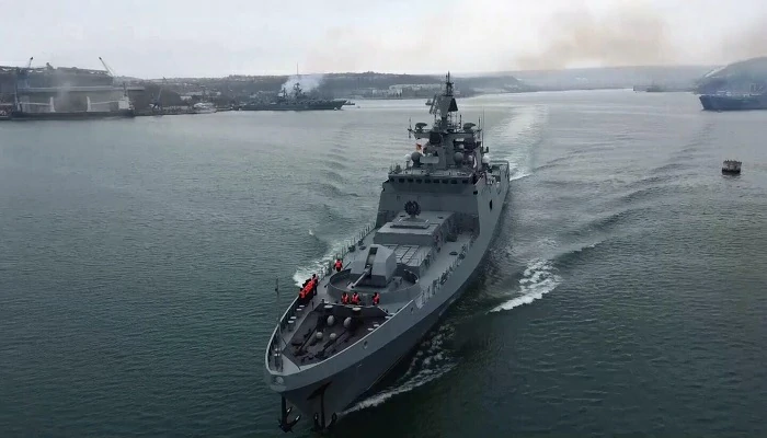 Après les alertes de Moscou : La marine russe en manœuvres en mer Noire
