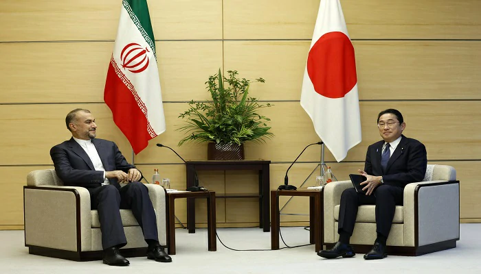 Le chef de la diplomatie iranienne à Tokyo : Franches discussions…