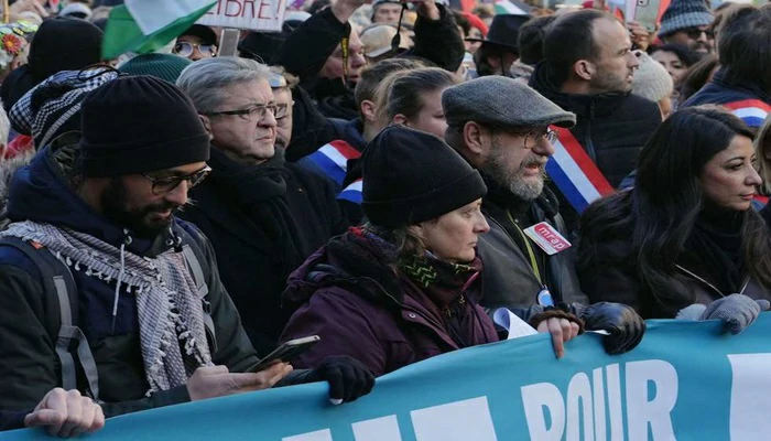 Solidarité avec Gaza : En France, les manifestants appellent au cessez-le-feu permanent