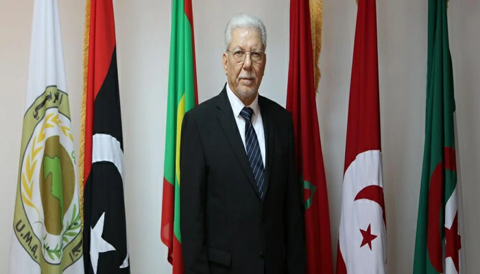 La diplomatie algérienne veut relancer l’UMA : T. Baccouche en prend acte…