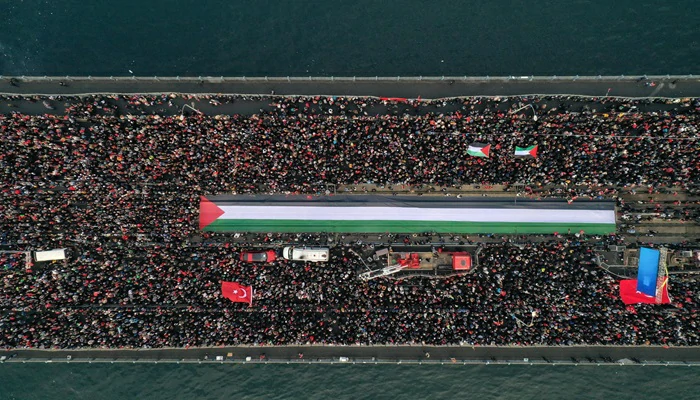Les Turcs solidaires des Palestiniens : Marée humaine à Istanbul