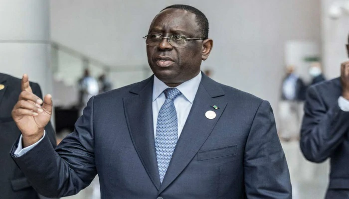 Tension politique au Sénégal : Le report de la présidentielle met le feu aux poudres