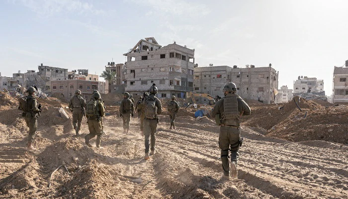 Pas de trêve dans la bande de Gaza : En retrait, les forces israéliennes essuient les tirs de la résistance