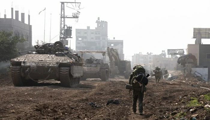 L’armée sioniste bombarde Rafah : L’armée égyptienne sur les dents