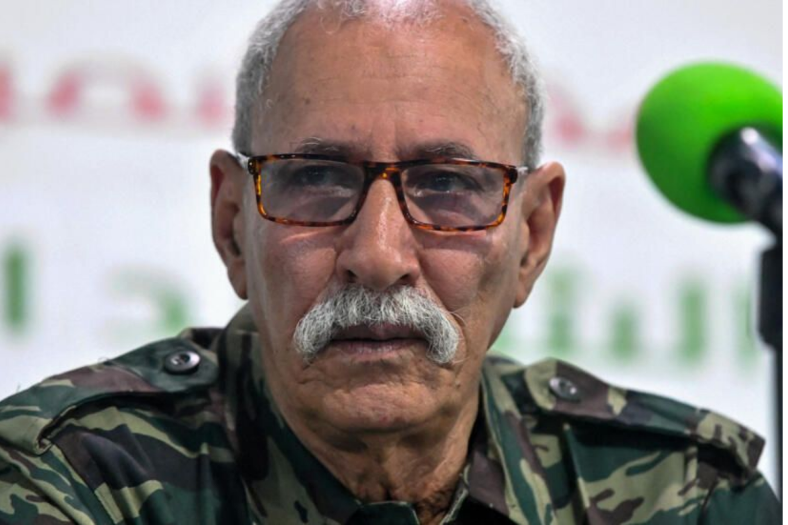 Bouillonnement dans les camps de Lahmada : Une centaine de miliciens du Polisario jettent leur barda !