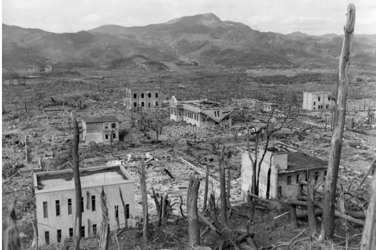 Commémoration du 9 août 1945 au Japon : La cérémonie de Nagasaki boudée à cause du génocide à Gaza