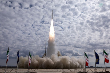 L’Iran met un nouveau satellite de recherches en orbite : Le « Chamran-1 » 100% made in Iran
