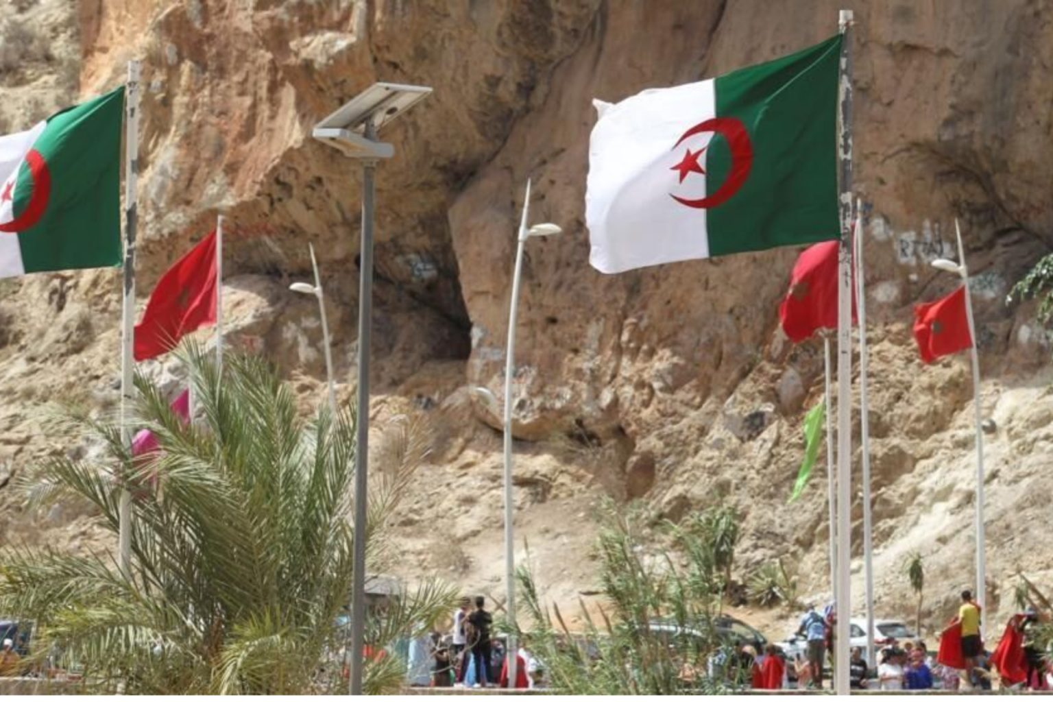 Visas d’entrée en Algérie : La vis resserrée à l’encontre des Marocains : Alger reproche à Rabat ses « grenouillages »