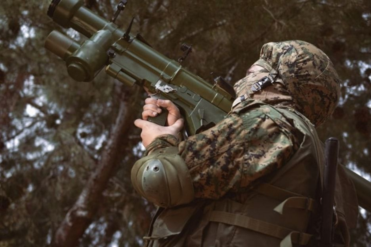 A. Hochstein à Beyrouth : Un missile balistique vise Tel-Aviv
