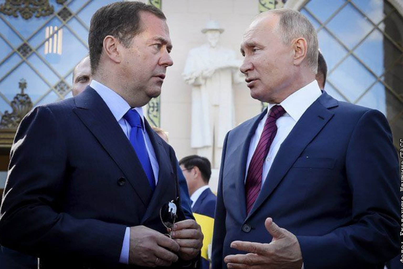 Pour D. Medvedev : Rien à attendre en cas de victoire de D. Trump