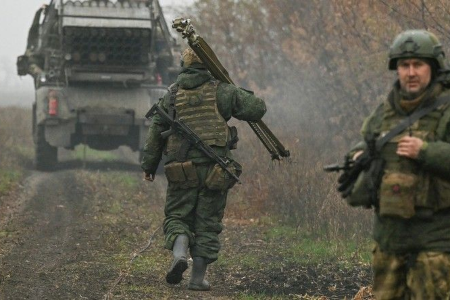L’armée russe avance dans le Donbass : Les pertes ukrainiennes s’accumulent