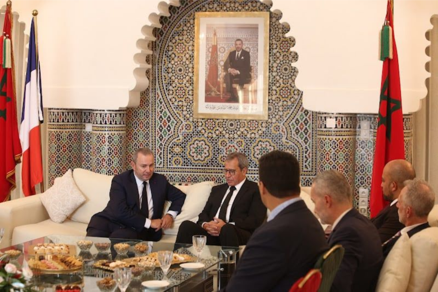 Visite diplomatico-économique à Laayoune et Dakhla : L’alignement de Paris sur Rabat fait jazzer le Polisario. L’effet domino échaude les séparatistes...