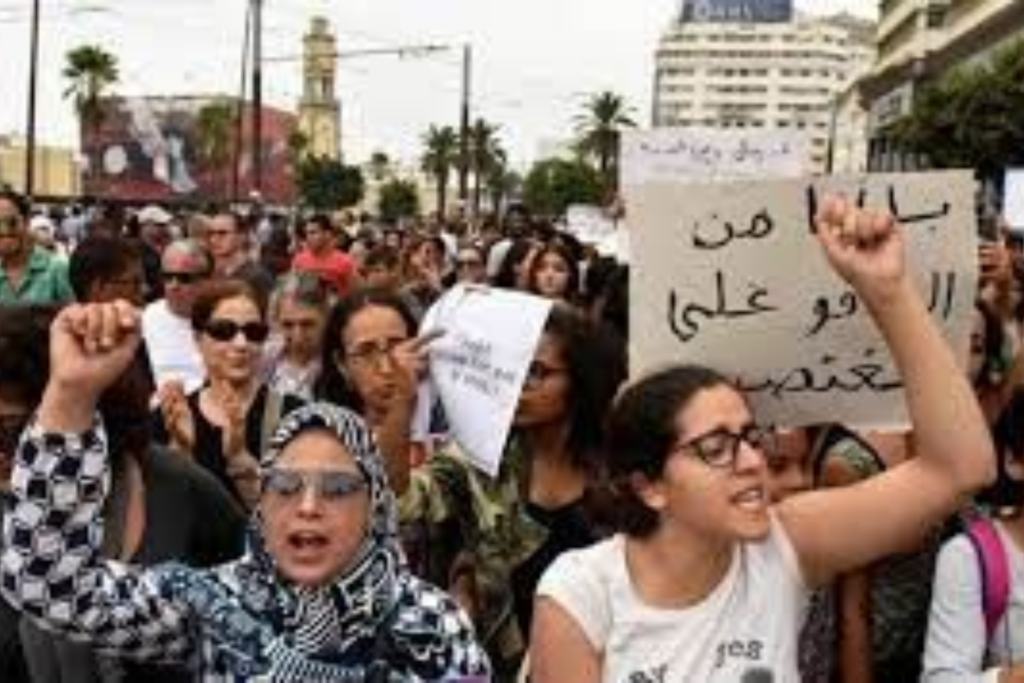 Masculinités toxiques : Campagne Manchoufouch. Une société écartelée...
