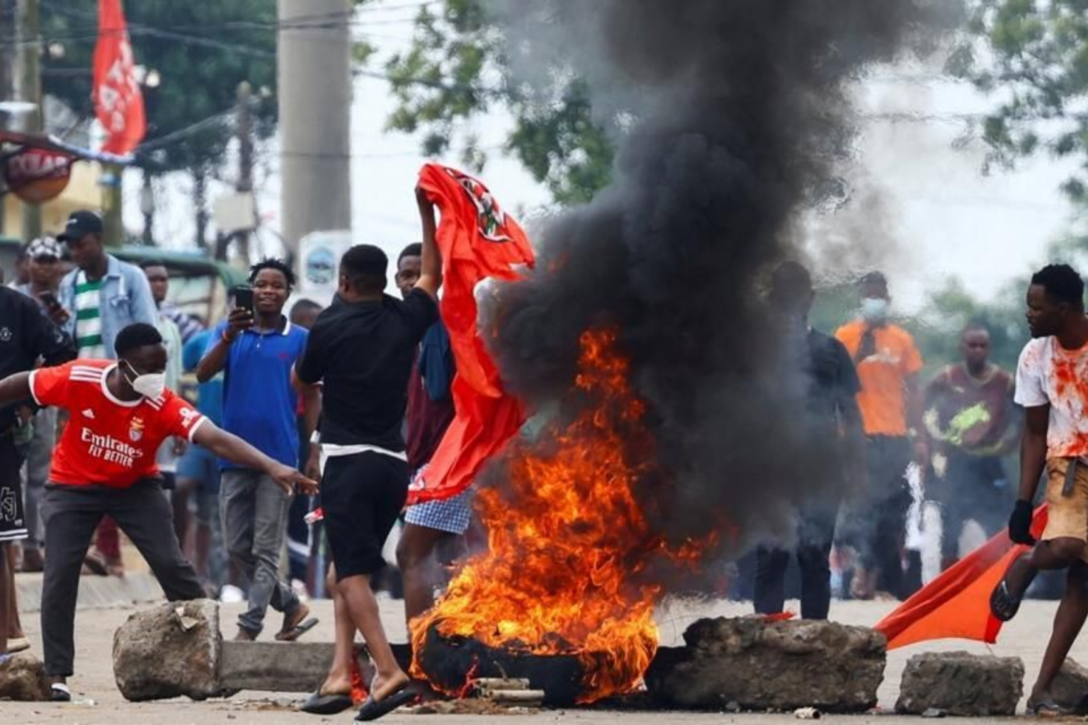Tension « mortelle » au Mozambique : L’injustice électorale dénoncée par l’opposition. 125 morts déjà...
