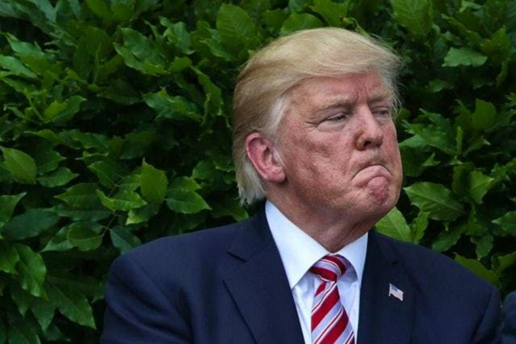 Le rapport du procureur J. Smith dévoilé : La présidence sauve la peau de D. Trump. Le milliardaire dénonce un juge « dérangé »
