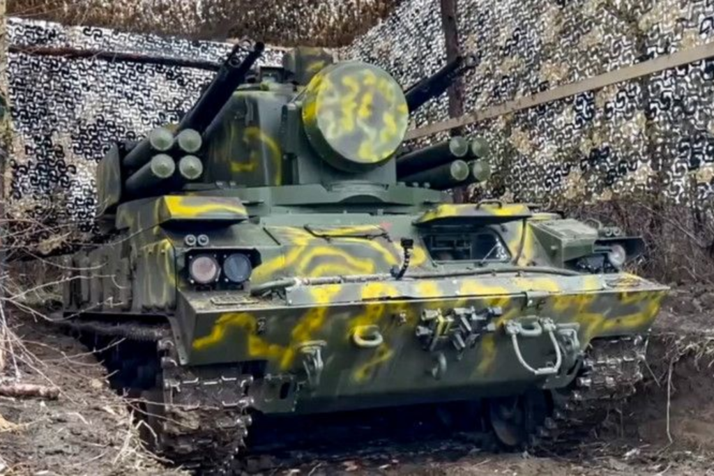 Sur fond de déclarations contradictoires sur les négociations : L’armée russe en action...