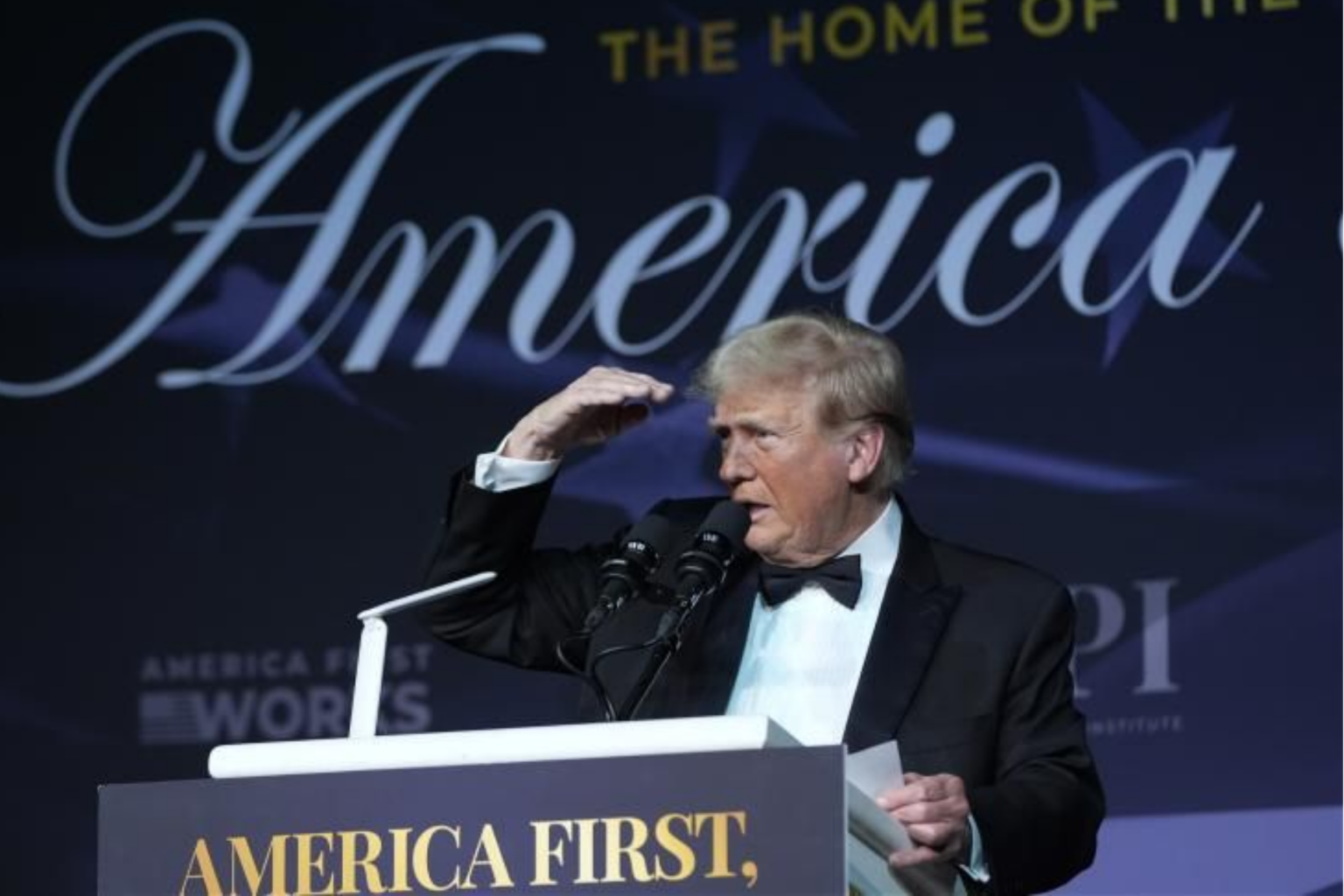 Dédollarisation : D. Trump passe aux menaces. Les Composantes des BRICS ciblées...
