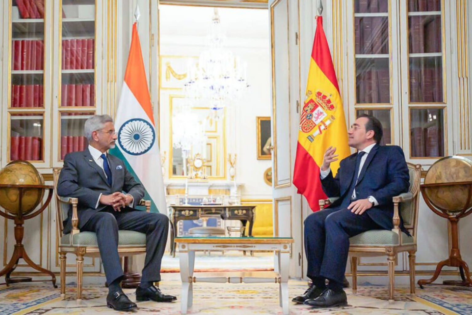 Dossier des Présides occupés de Sebta et Melilla : Entrée en activité des postes douaniers. Des Espagnols s’interrogent sur le retard...