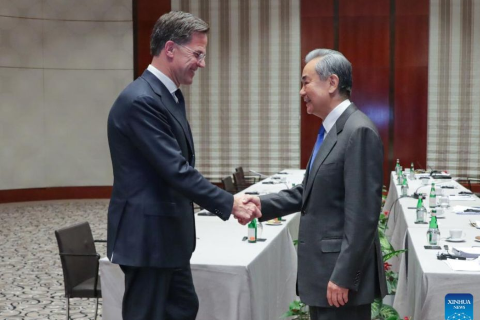 Y. Wang rencontre M. Ruth à Munich : Pékin appelle l’Alliance à plus de responsabilité