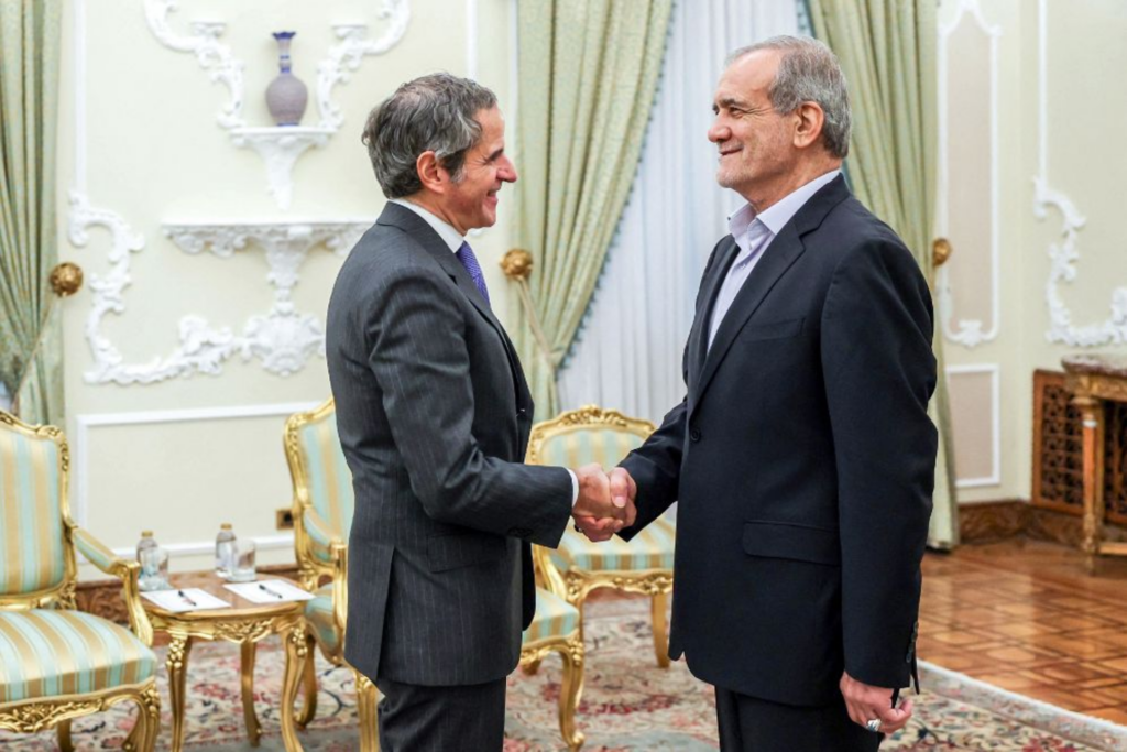 Nucléaire : L’Iran vent debout contre R. Grossi. Le patron de l’AIEA juge obsolète l’accord avec Téhéran