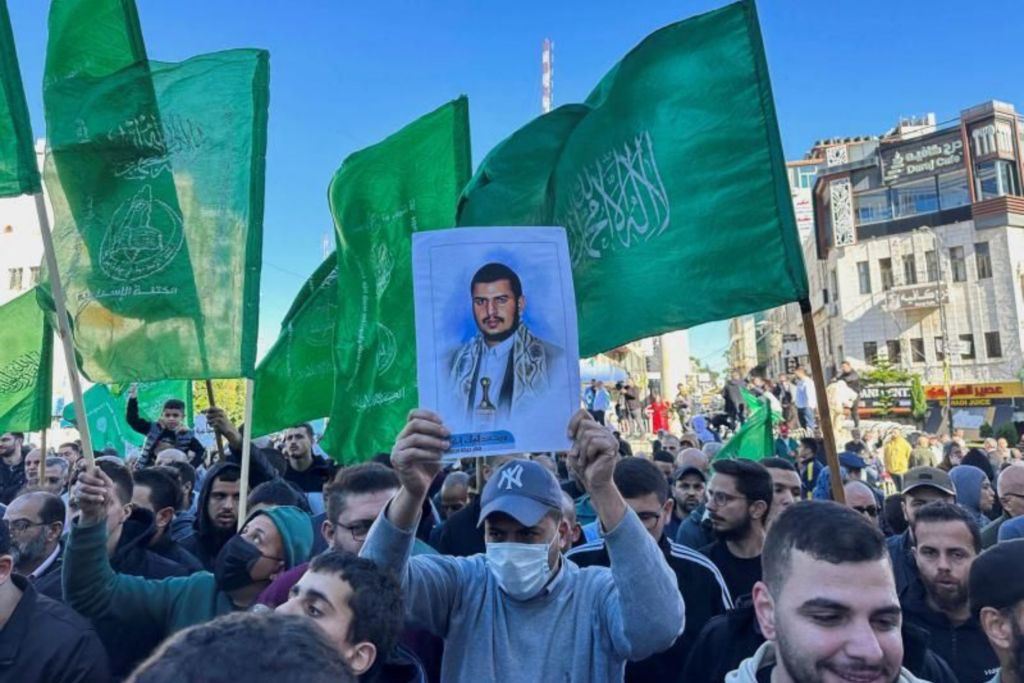 Sanaa soutient Gaza : A.M. al-Houti promet D. Trump aux enfers et lui suggère le transfert des juifs sionistes aux USA