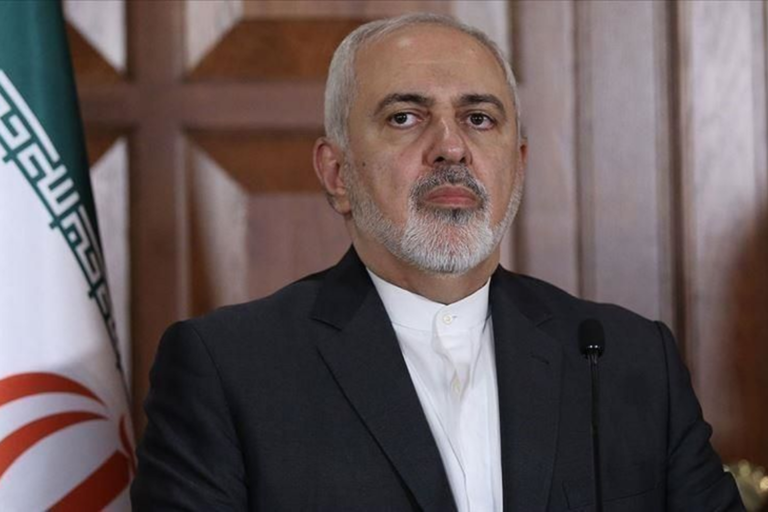 Instabilité politique en Iran : L’argentier au gouvernement de M Pezechkian éconduit. M.J. Zaref jette l’éponge…