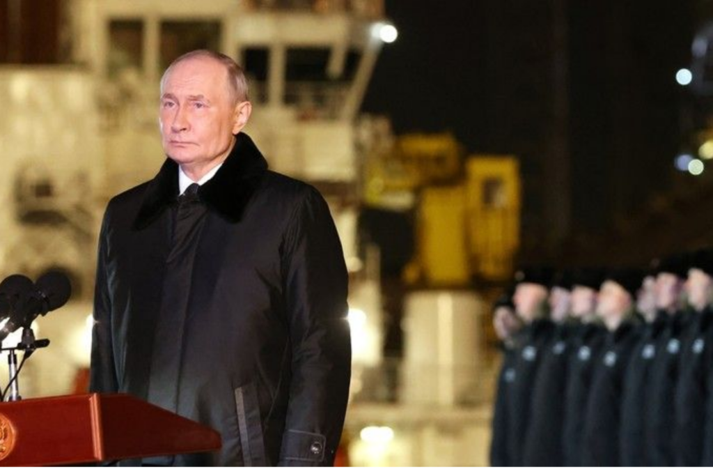 La Russie se dote d’un nouveau sous-marin nucléaire : V. Poutine rencontre l’équipage à Mourmansk, « Les Européens cherchent à nous duper », dénonce-t-il
