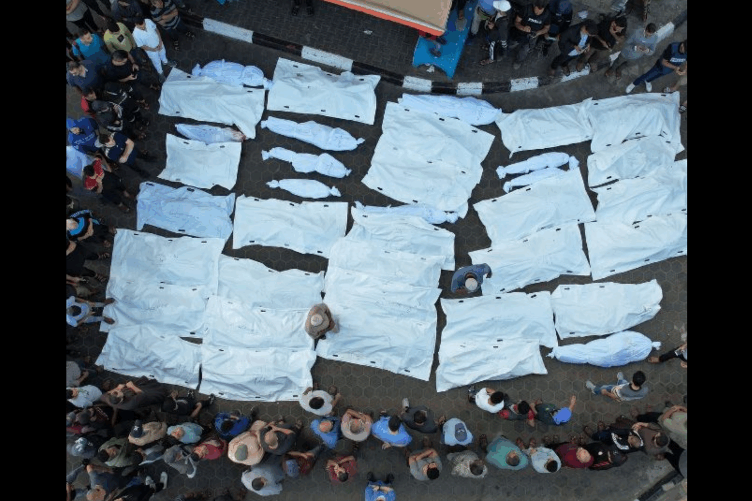 Israël persiste dans ses crimes de guerre : En dépit d’une opinion qui bascule en faveur de la paix