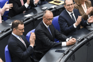 L’Allemagne change de tête : F. Merz succède à O. Scholz. La poussée de la droite en Europe se confirme...