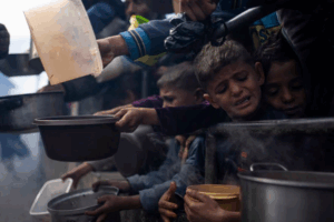 Catastrophe humanitaire à Gaza : De nouvelles alarmes retentissent sur la famine en cours. 470.000 gazaouis endurent une situation catastrophique...