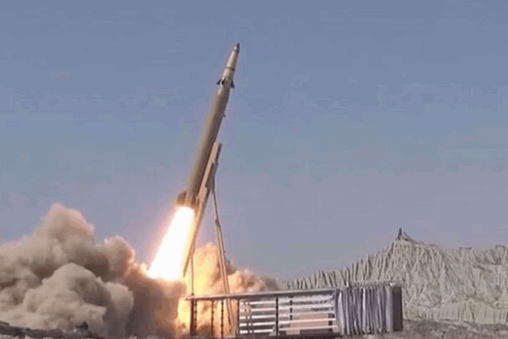 Capacités balistiques iraniennes : Le Qassem Basir testé avec succès. Un missile difficile à intercepter...