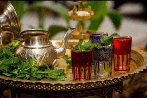 Journée mondiale du Thé : A Rome, la FAO a fait son choix. Le cérémonial marocain du thé à la menthe à l’honneur