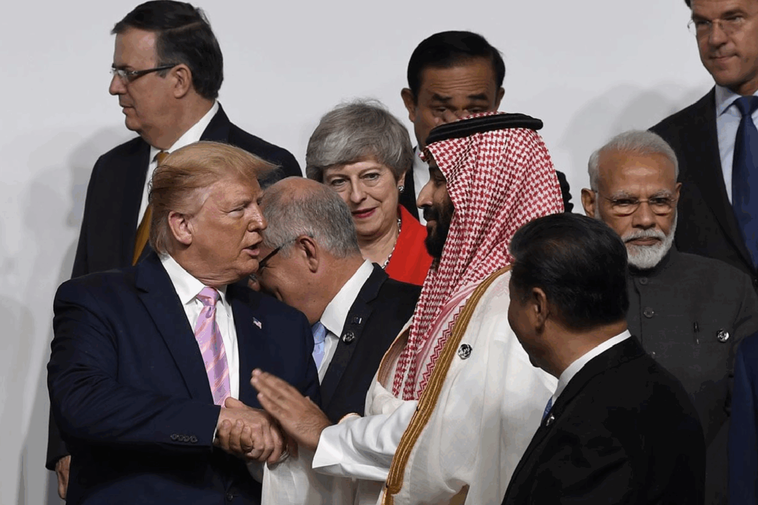La tournée de D. Trump dans le Golfe démarre en grande fanfare