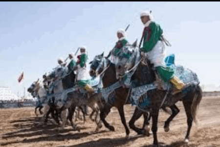 Tbourida : A Dar Es-Salam. Entre sorbas, galops et rebondissements