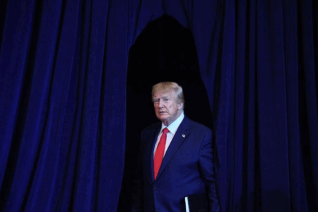 D. Trump dans les habits de « l’homme de la paix » : J. Bolton parle de marketing politique, pour emporter le Nobel...