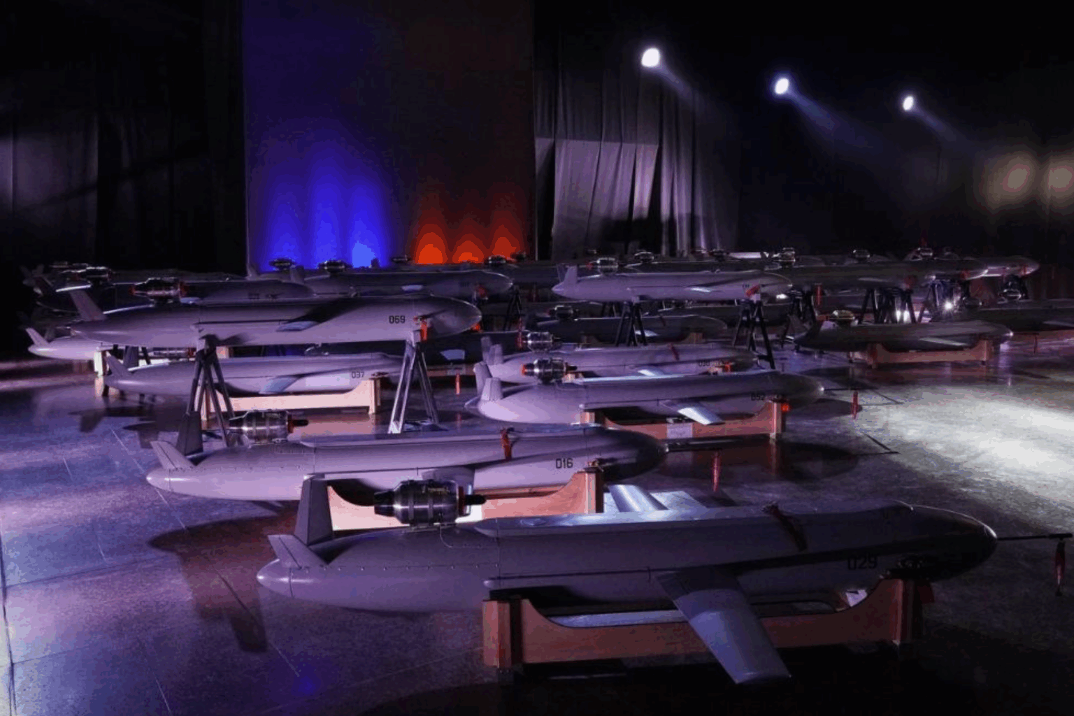 Guerre en Ukraine : Lorsque Kiev se transforme en paradis pour les Geeks. Des jeunes recrutés pour piloter des drones...