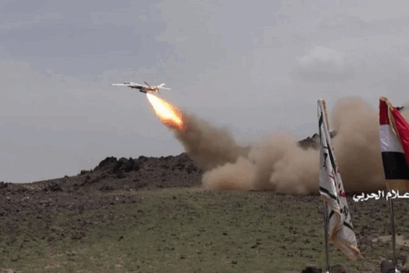 Après avoir lancé des drones contre l’USS Carl Vinson en mer d’Oman : L’armée yéménite tire deux missiles sur Israël