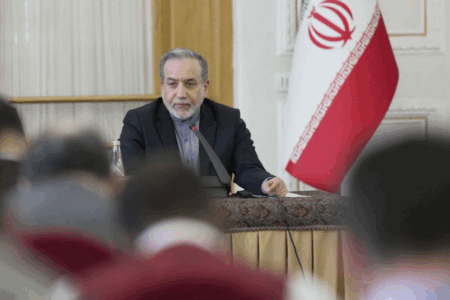 A. Araghchi à Genève : Pour réitérer le caractère civil du programme nucléaire iranien et affirmer le caractère non négociable des capacités de défense