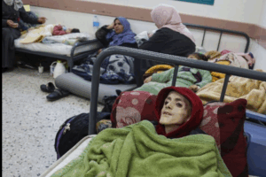 La famine s’installe à Gaza : Sous supervision américano-israélienne, l’aide se fait au compte-goutte...