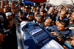 Israël bloque et tue les journalistes à Gaza : Appel pressant à Israël. Pour lever l’interdiction d’accès des médias à l’enclave palestinienne
