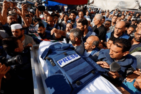 Israël bloque et tue les journalistes à Gaza : Appel pressant à Israël. Pour lever l’interdiction d’accès des médias à l’enclave palestinienne