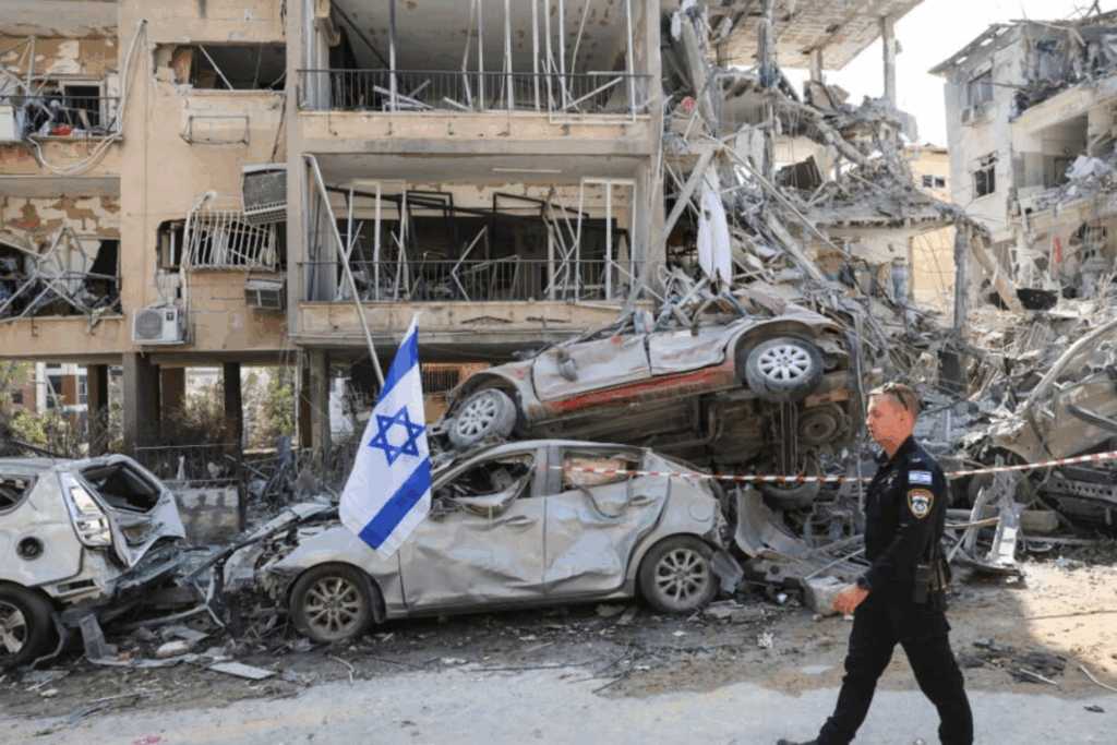 Guerre continue entre Israël et l’Iran : Le CGRI fait état d’une 18ème vague de missiles. Israël multiplie les raids sur les sites nucléaires et énergétiques